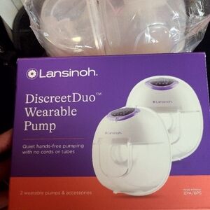 Lansinoh Hands Free Discreet Duo Breast Pump- BUNDLE